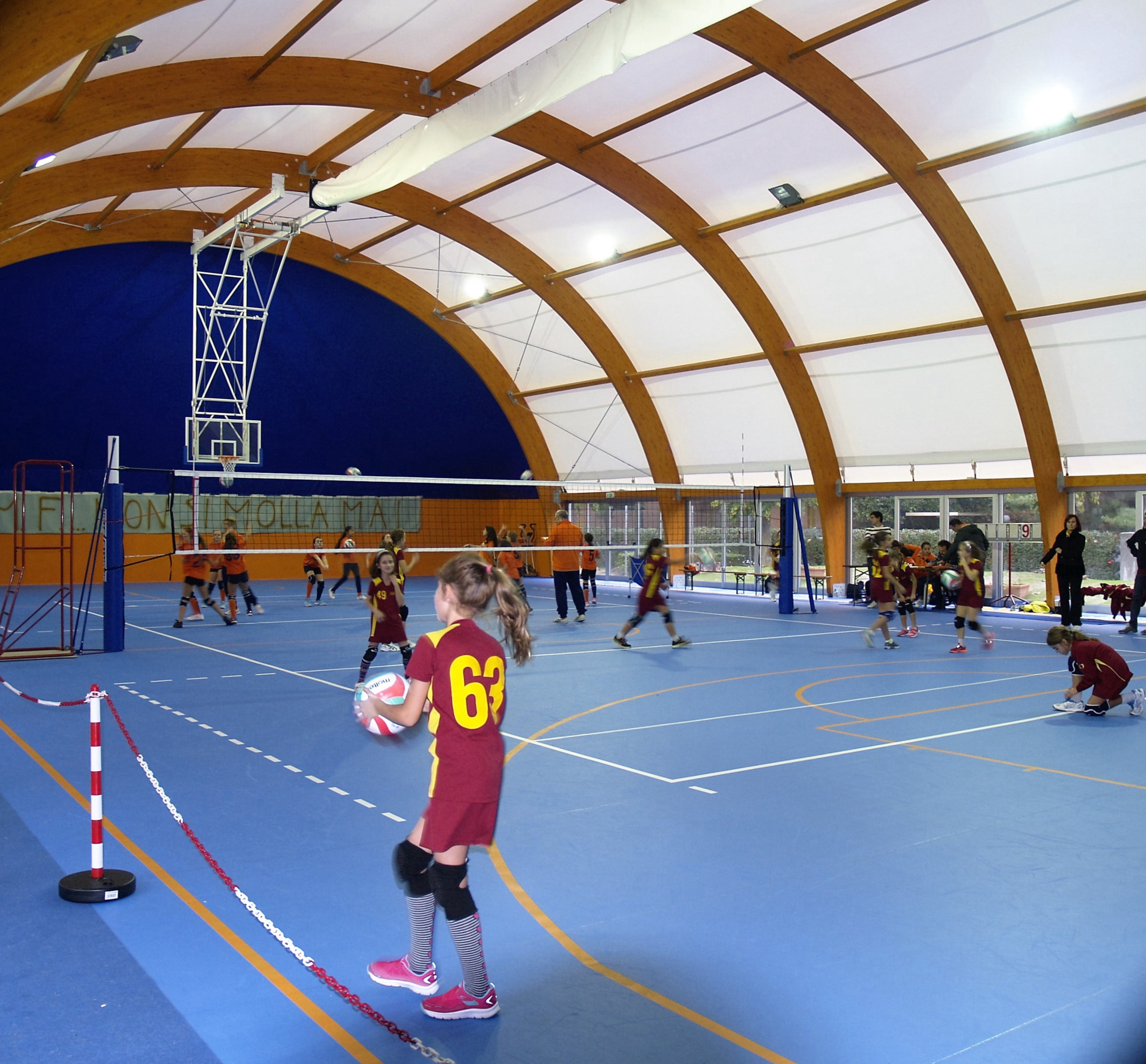 Milano, pallavolo M. di Fatima